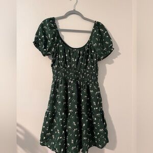 New with tags🚨 Women’s Hollister Dress/Romper